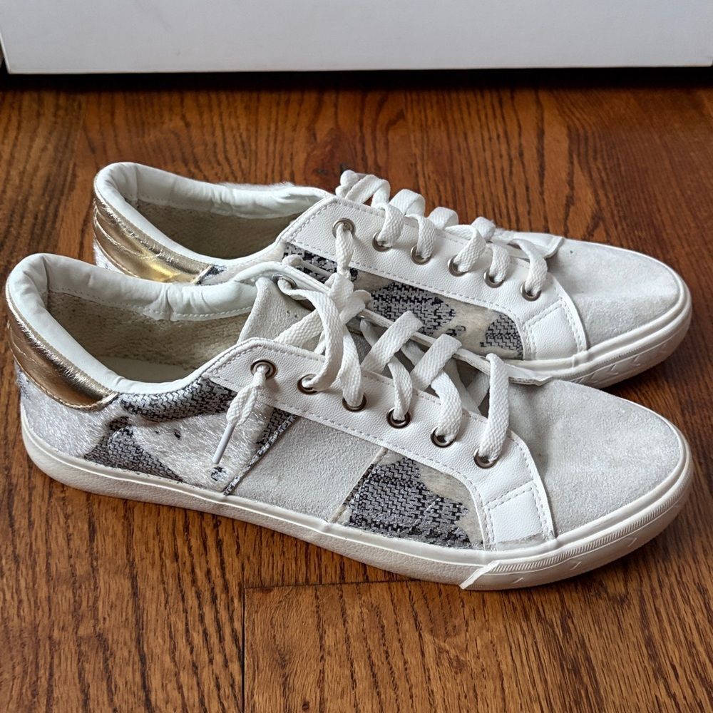 VINTAGE HAVANA Dina Sneaker Suede and Calf Hair Size 11 New without Box